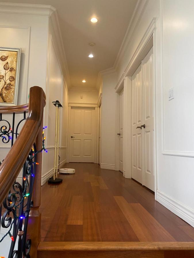 Lucky Room, A Comfortable Bedroom With Private Bathroom Close To Yvr Richmond Exterior foto